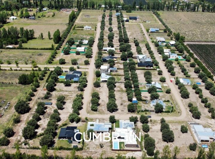 Terreno · 595m²