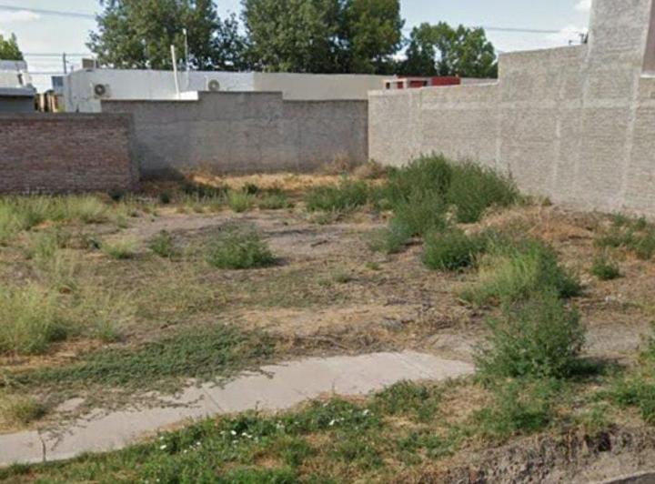 Terreno · 226m²