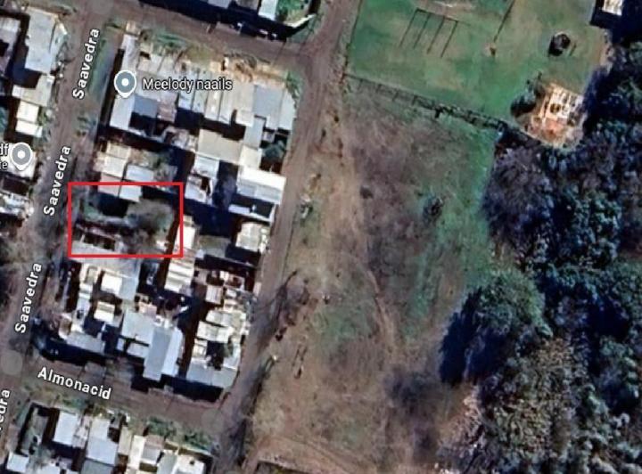 Terreno · 212m²