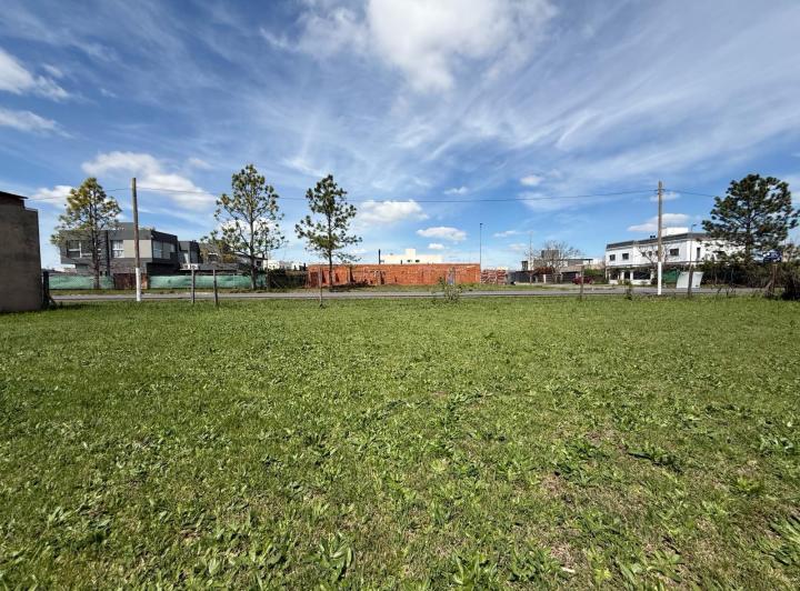 Terreno · 450m²