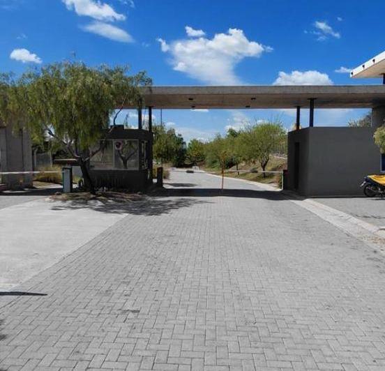 Terreno · 451m²