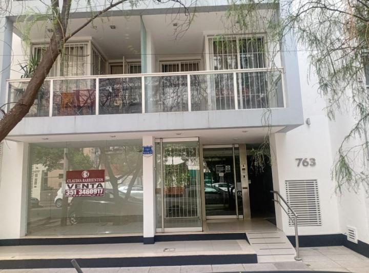 Local comercial · 50m²