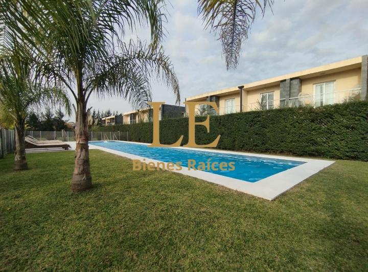 Casa · 150m² · 4 Ambientes · 1 Cochera