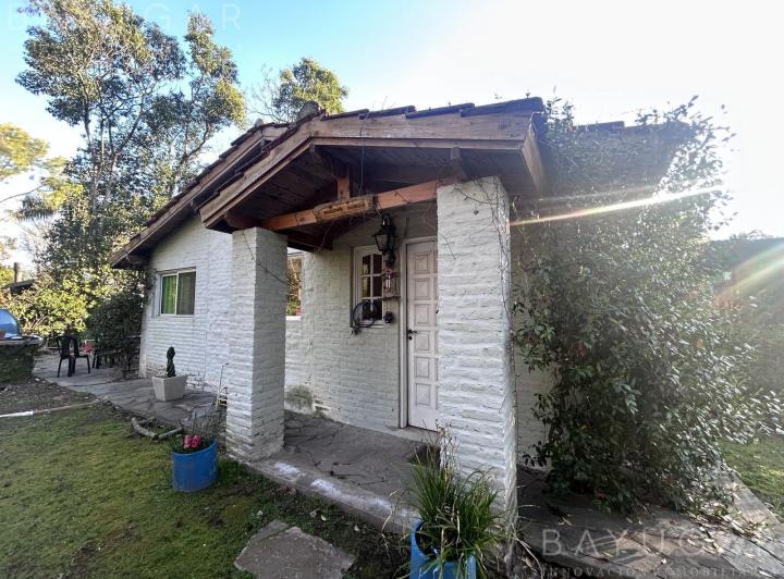 Casa · 130m² · 4 Ambientes · 1 Cochera