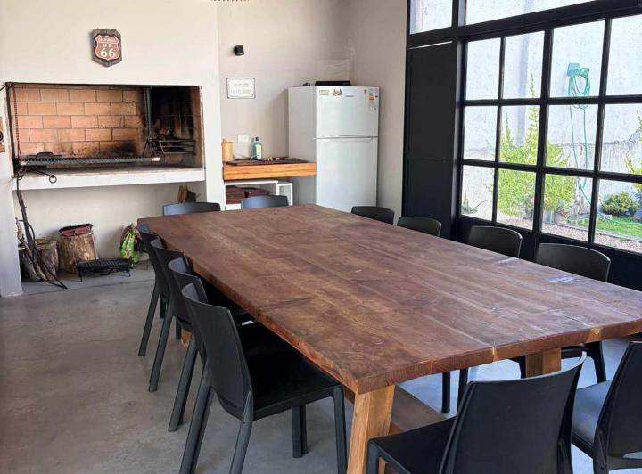 Casa · 155m² · 7 Ambientes · 2 Cocheras