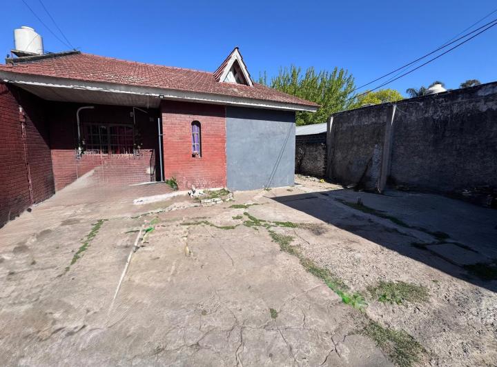Casa · 130m² · 5 Ambientes