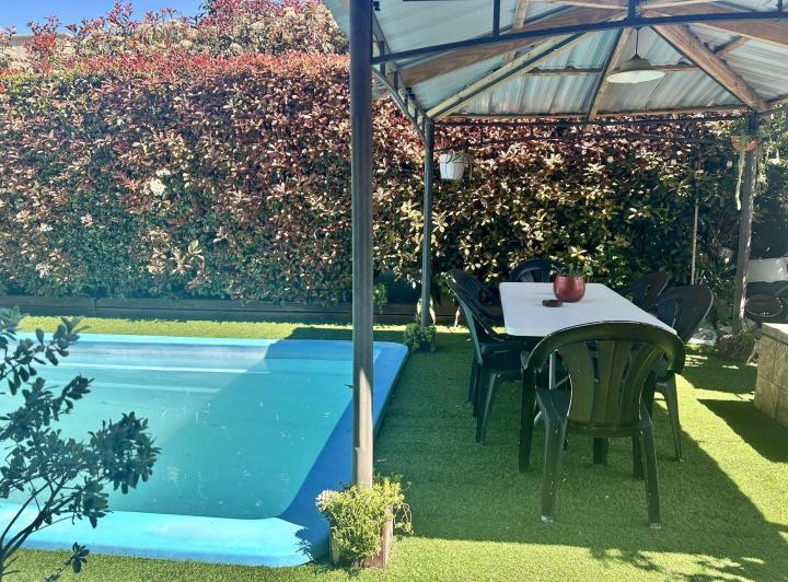 Casa · 277m² · 5 Ambientes · 2 Cocheras