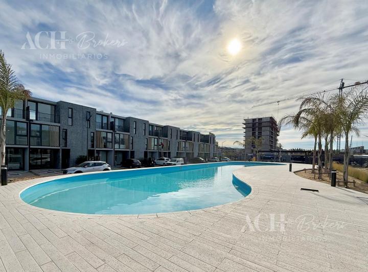 Casa · 127m² · 44 Ambientes
