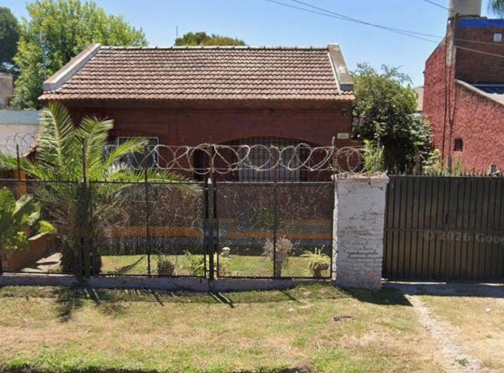 Casa · 96m² · 3 Ambientes · 2 Cocheras