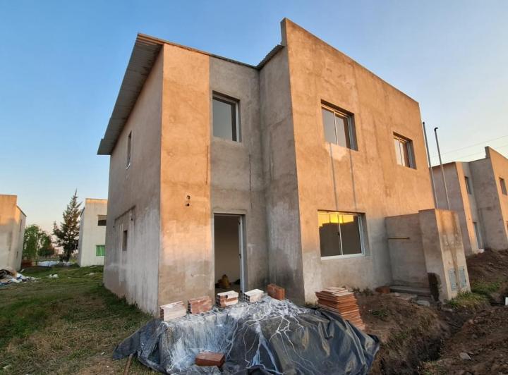 Casa · 115m² · 4 Ambientes