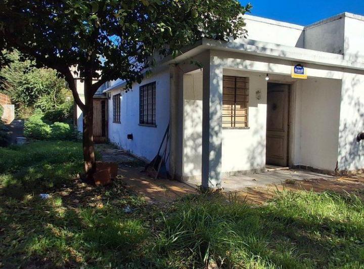 Casa · 95m² · 5 Ambientes · 1 Cochera
