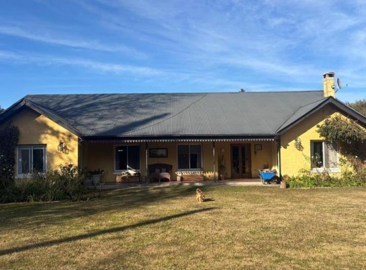 Casa · 370m² · 7 Ambientes