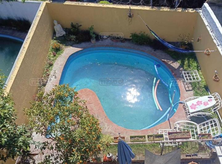 Casa · 180m² · 5 Ambientes · 1 Cochera