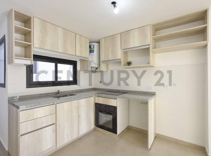 Departamento · 48m² · 2 Ambientes · 1 Cochera