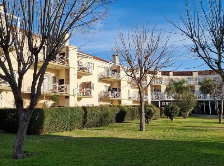 Departamento · 47m² · 2 Ambientes · 1 Cochera