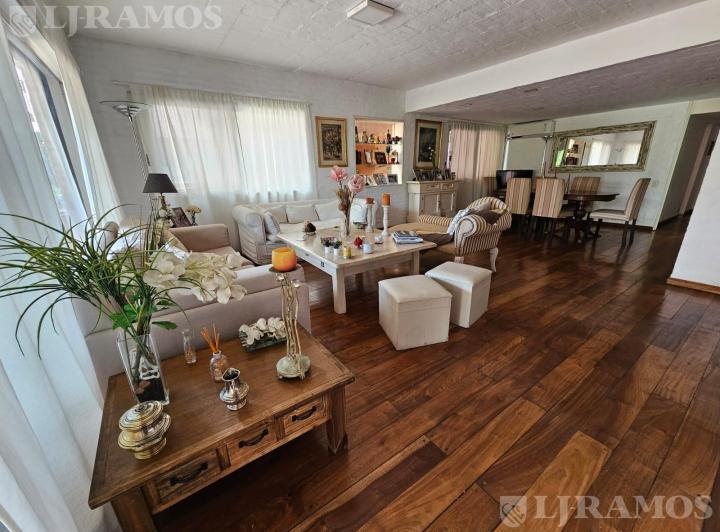 Departamento · 110m² · 3 Ambientes · 1 Cochera