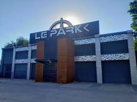 Venta de discoteca en autopista sgo-la banda