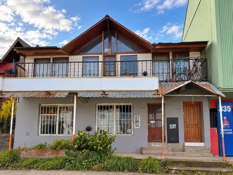 Venta o permuta casa + local + dptos ushuaia.