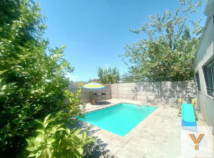 Casa · 90m² · 5 Ambientes