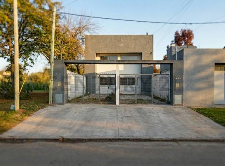 Casa · 80m² · 2 Dormitorios