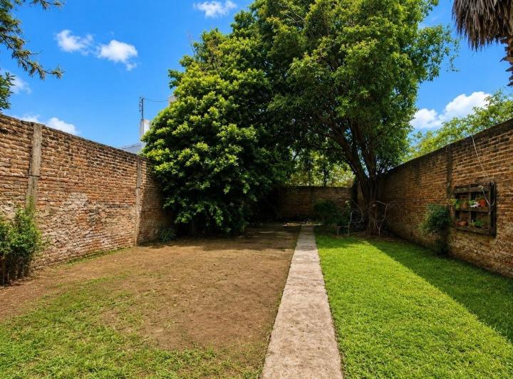 Casa · 100m² · 3 Ambientes · 1 Cochera