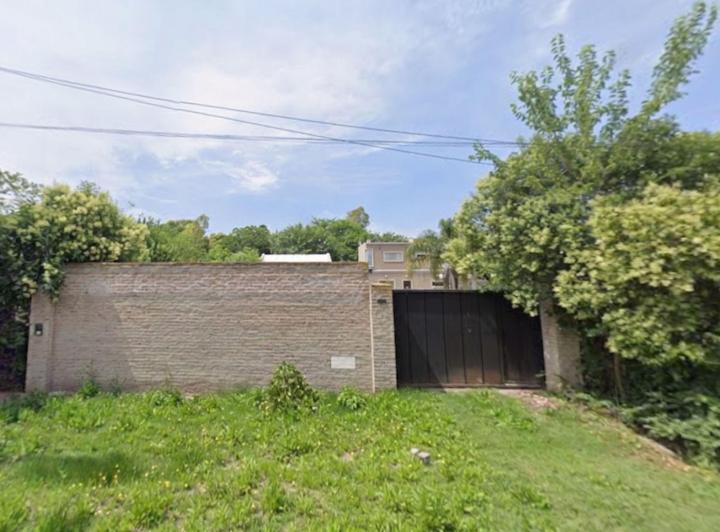 Casa · 120m² · 3 Ambientes · 2 Cocheras