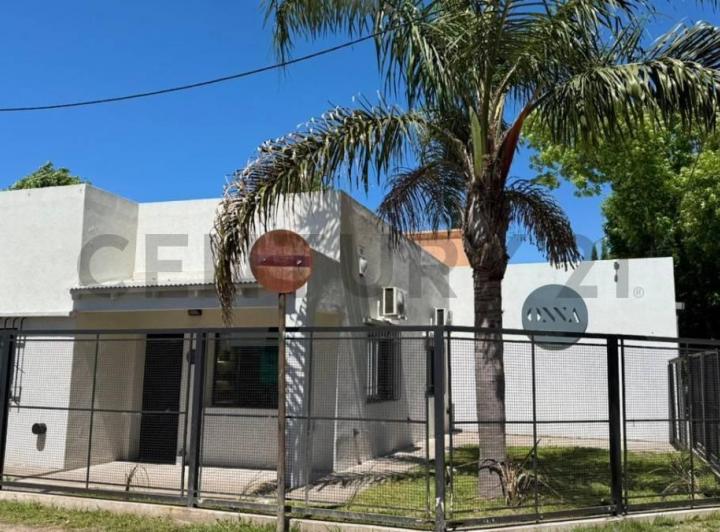 Casa · 65m² · 2 Dormitorios · 1 Cochera
