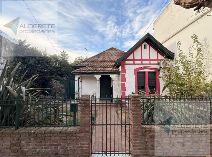 Casa · 135m² · 4 Ambientes · 4 Cocheras