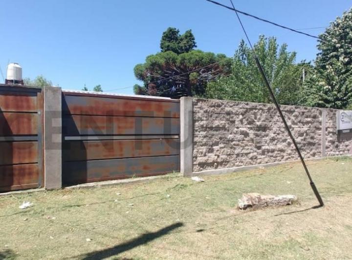 Casa · 70m² · 4 Ambientes · 1 Cochera
