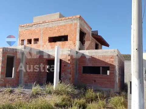 Ter.354 m2 mejora 65% .194 m2. venta. ruta 26