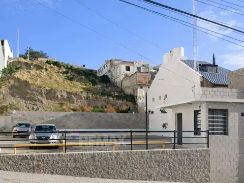 Terreno centrico con salida a 2 calles
