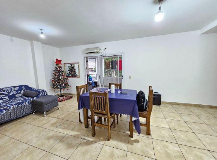 Departamento · 97m² · 5 Ambientes