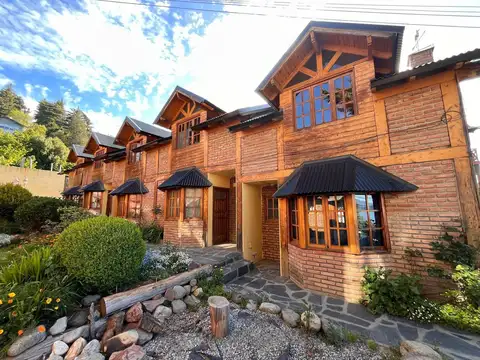 Venta complejo de  11 cabañas con vista al lago km 5, bariloche, argentina