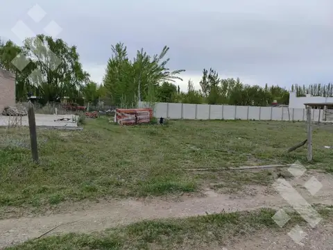 En venta | lote con avance de obra | barrio las brisas | plottier