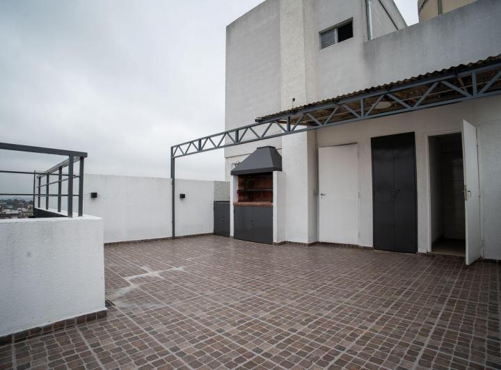 Departamento · 80m² · 4 Ambientes · 3 Cocheras