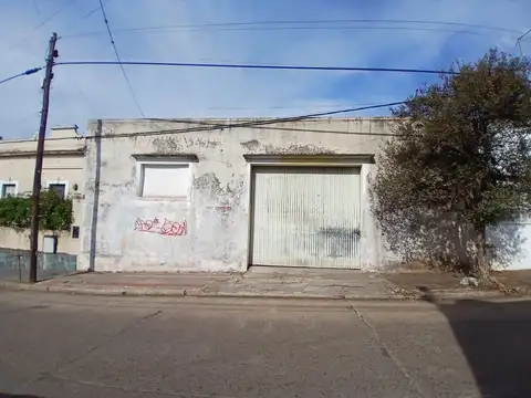 Terreno con cochera comercial concordia