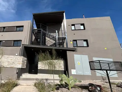 Alquiler departamento con sum y piscina (1 hab)