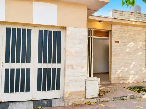 Venta casa barrio ujemvi. las heras