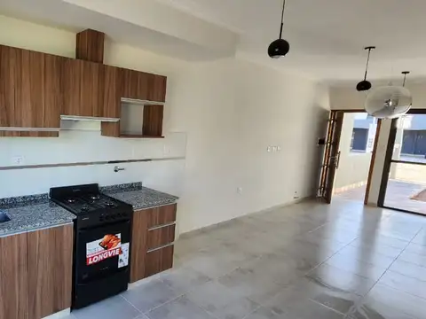 Casa con entrega en feb´27 - b° vista oliva, maipu