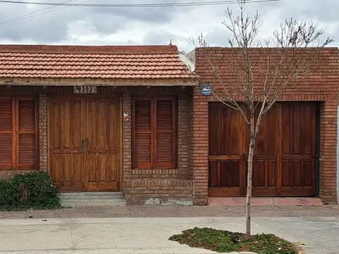 Remax vende casa barrio san eduardo