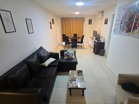 Departamento en venta c/ cochera en godoy cruz