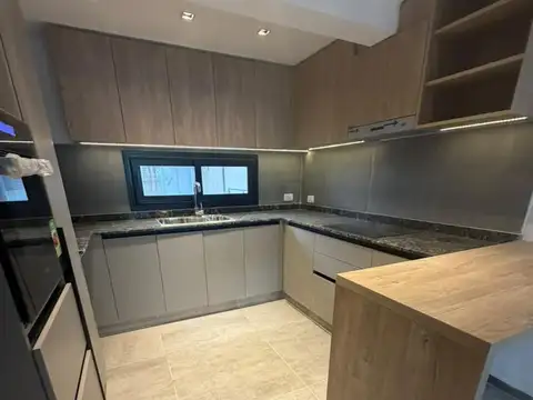 Openhouse inmobiliaria vende exclusivo departamento en quinta seccion