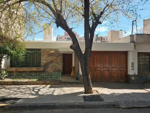 Venta casa - quinta seccion