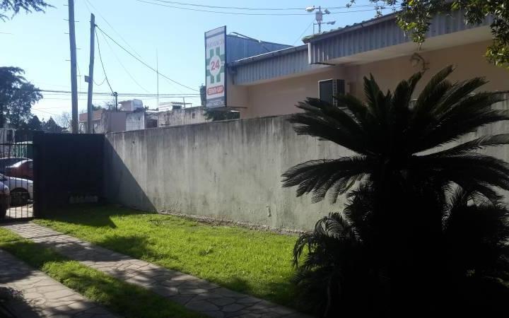 Terreno · 181m² · 4 Ambientes · 4 Cocheras