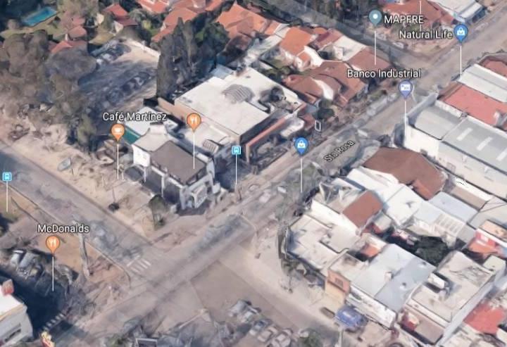 Terreno · 120m² · 4 Ambientes
