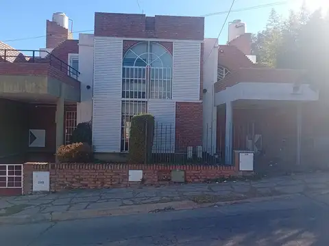 Vendo duplex la falda barrio centro apto credito