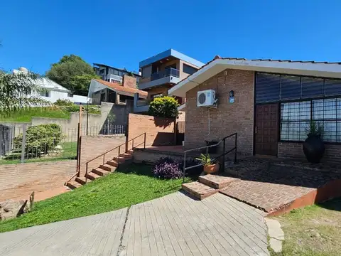 Venta casa 3 dorm con pileta villa carlos paz
