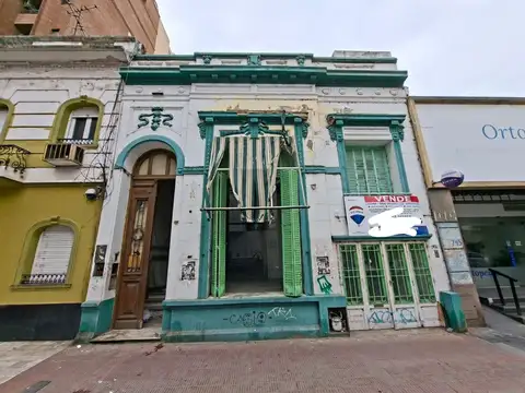 Casona uso comercial o apto desarrollo alberdi