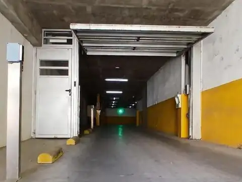 Cocheras en venta z.clinica de especi ctro v.maria