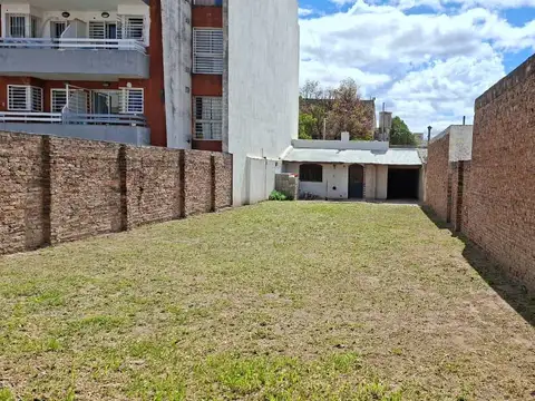 Terreno en venta zona tribunales ii
